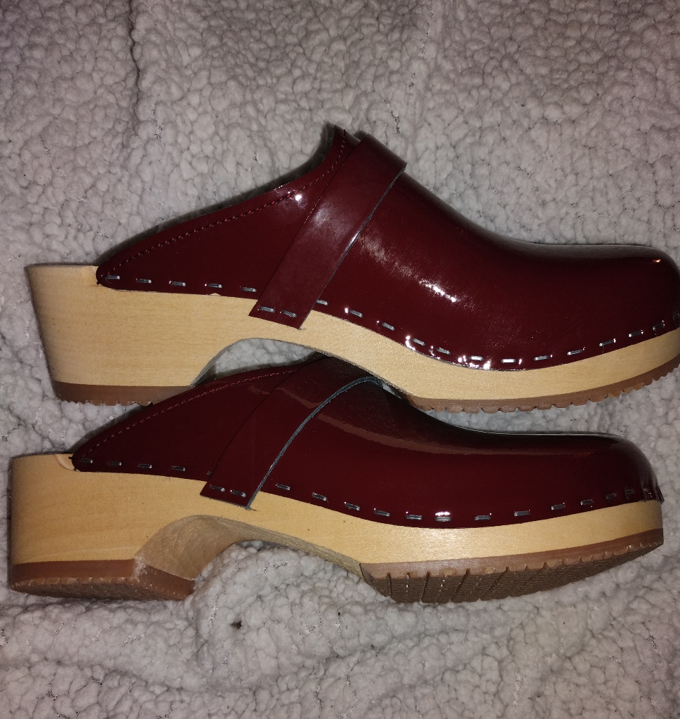 Verka Clogs Size39 Brand New With Box
